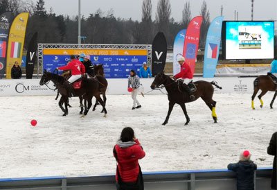 Reklamy pro TAXIS SNOW POLO