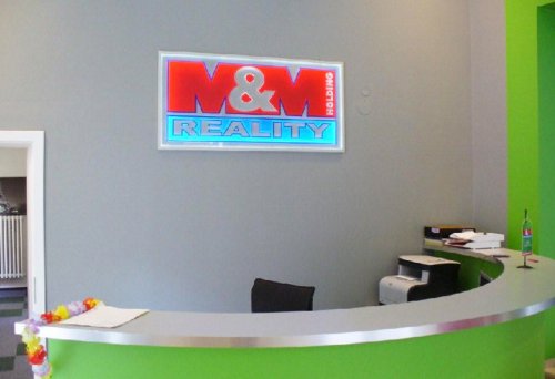 M&M Reality